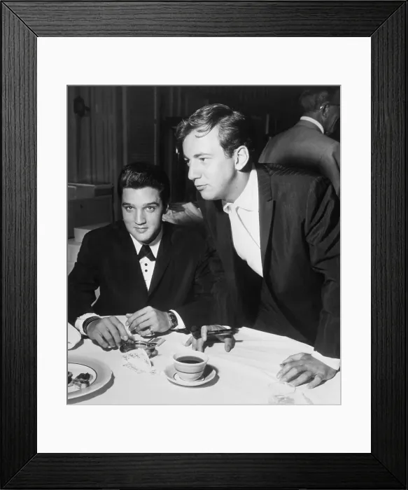 Framed Print : Elvis Presley Framed Print : Elvis Presley
