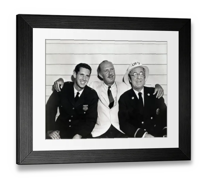 Framed Print : The Wynns, Three Generations Of Actor Framed Print : The Wynns, Three Generations Of Actor