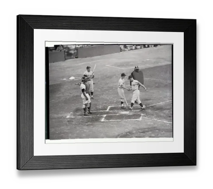 Framed Print : Roger Maris Hitting 26th Homer Framed Print : Roger Maris Hitting 26th Homer