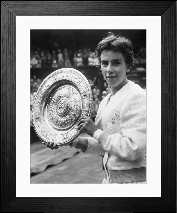 Framed Print : Maria Bueno Holding Wimbledon Trophy Framed Print : Maria Bueno Holding Wimbledon Trophy