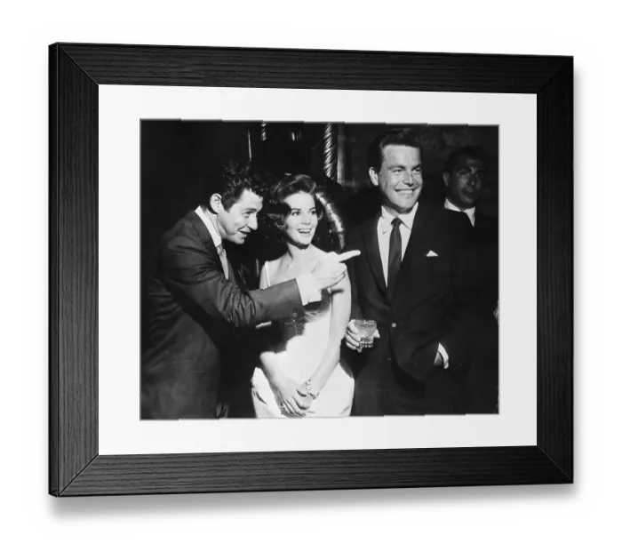 Framed Print : Eddie Fisher and Wife with Friends Framed Print : Eddie Fisher and Wife with Friends