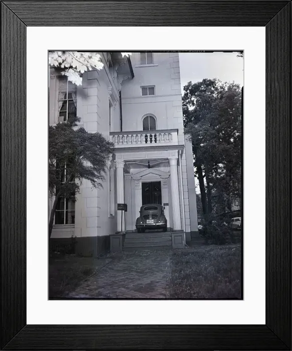 Framed Print : Car Parked on Fraternity Doorstep Framed Print : Car Parked on Fraternity Doorstep