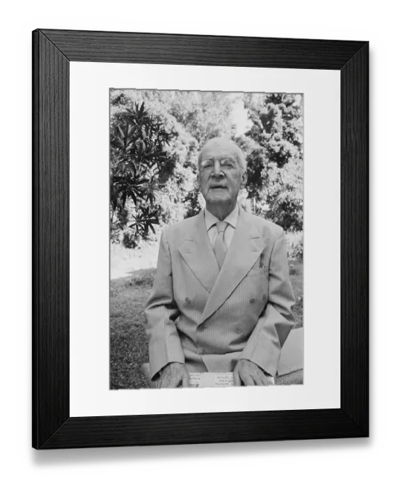 Framed Print : Writer and Socialist Upton Sinclair Framed Print : Writer and Socialist Upton Sinclair