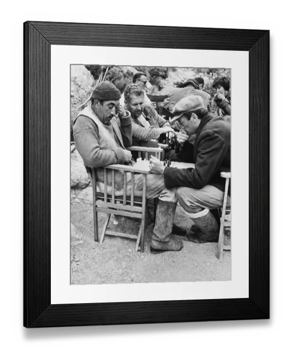 Framed Print : Gregory Peck and Anthony Quinn Playing Chess Framed Print : Gregory Peck and Anthony Quinn Playing Chess