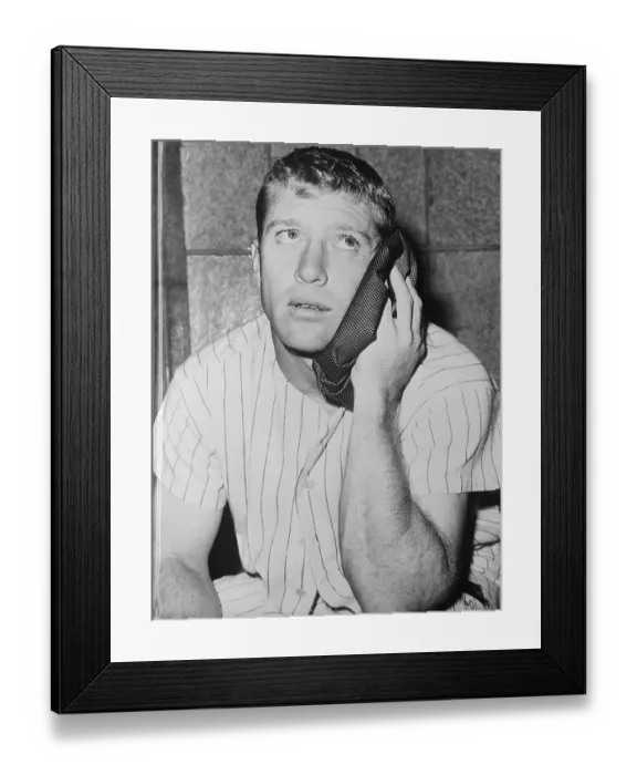 Framed Print : Mickey Mantle Holding Compress to His Face