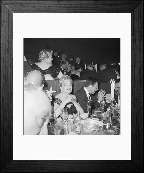 Framed Print : Simone Signoret and Yves Montand