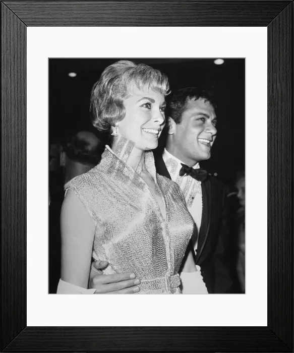 Framed Print : Tony Curtis and Janet Leigh Framed Print : Tony Curtis and Janet Leigh