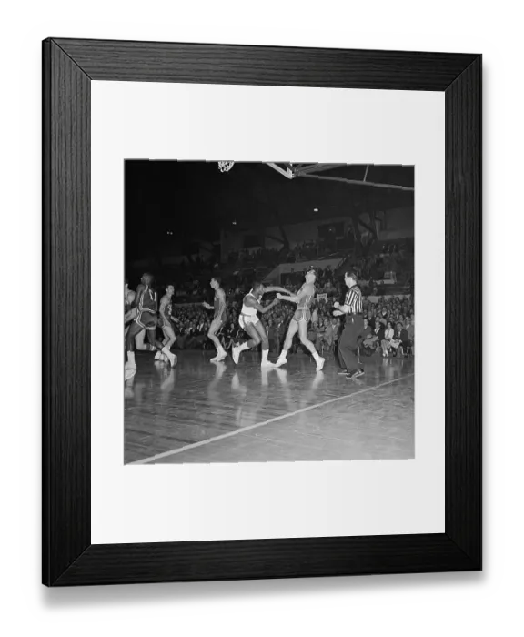Framed Print : Elgin Baylor in Basketball Scuffle Framed Print : Elgin Baylor in Basketball Scuffle