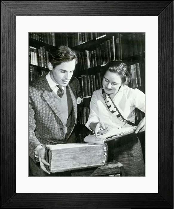 Framed Print : Clerk and Customer at Foyle's Booksellers Framed Print : Clerk and Customer at Foyle's Booksellers