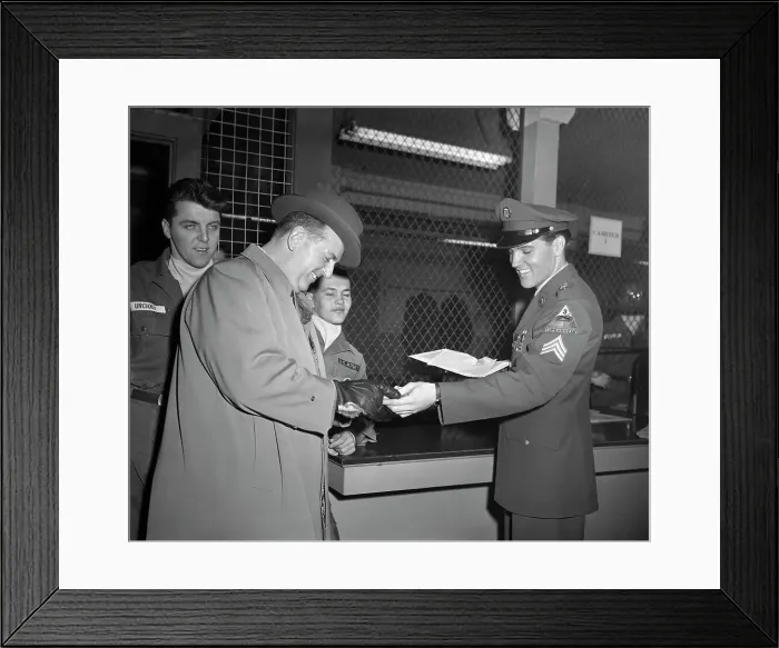 Framed Print : Elvis with Manager Tom Parker Framed Print : Elvis with Manager Tom Parker