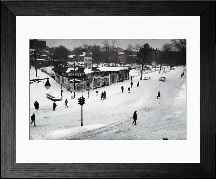 Framed Print : Snowy Intersection in Flushing, New York Framed Print : Snowy Intersection in Flushing, New York