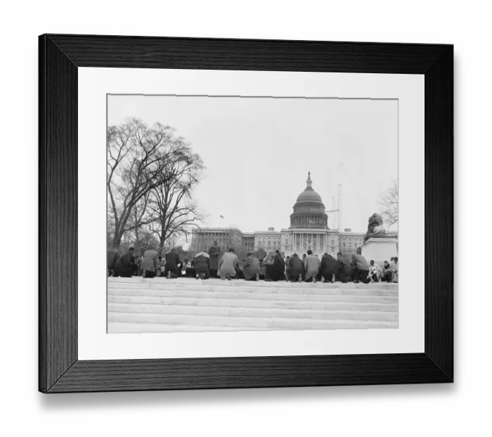 Framed Print : Civil Rights Demonstrators Praying Near Capitol Building Framed Print : Civil Rights Demonstrators Praying Near Capitol Building