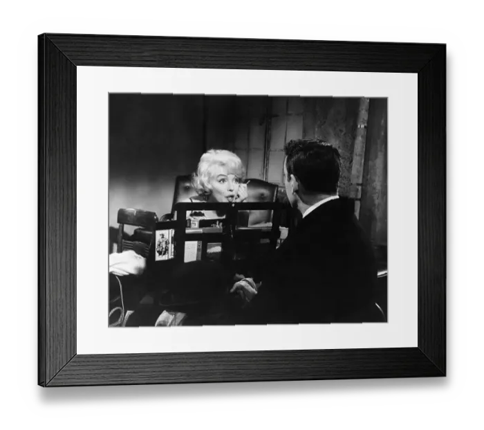 Framed Print : Marilyn Monroe and Yves Montand in Let's Make Love Framed Print : Marilyn Monroe and Yves Montand in Let's Make Love
