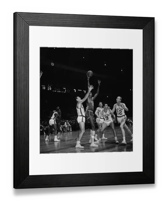 Framed Print : Wilt Chamberlain Playing Framed Print : Wilt Chamberlain Playing
