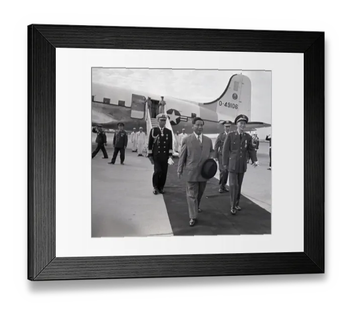 Framed Print : Chiang Kai-Shek Greets Ngo Dinh Diem