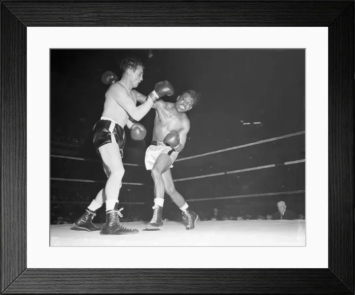 Framed Print : Ray Robinson and Paul Pender Framed Print : Ray Robinson and Paul Pender