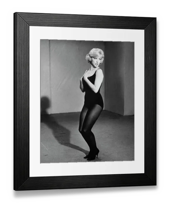 Framed Print : Marilyn Monroe Rehearsing in Leotard Framed Print : Marilyn Monroe Rehearsing in Leotard