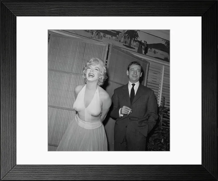 Framed Print : Marilyn at Cocktail Party with Yves Montand Framed Print : Marilyn at Cocktail Party with Yves Montand