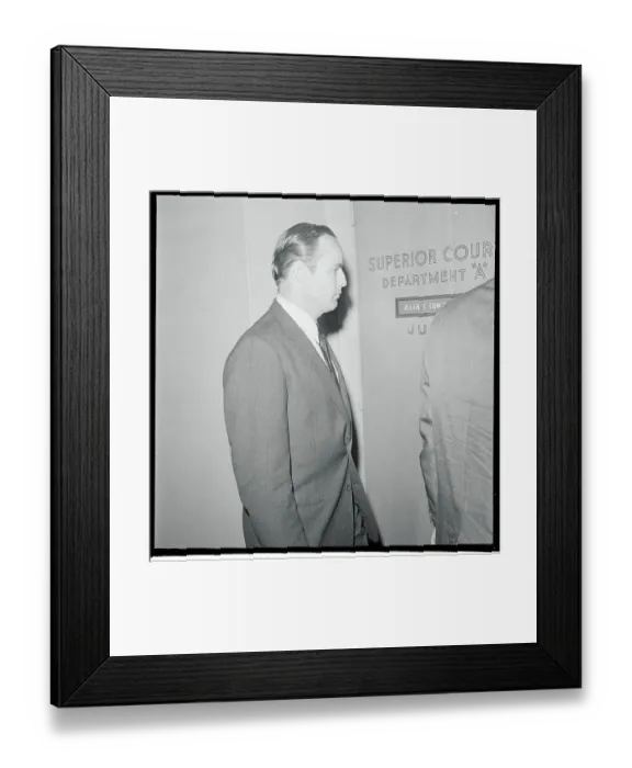 Framed Print : Portrait of Marlon Brando Framed Print : Portrait of Marlon Brando
