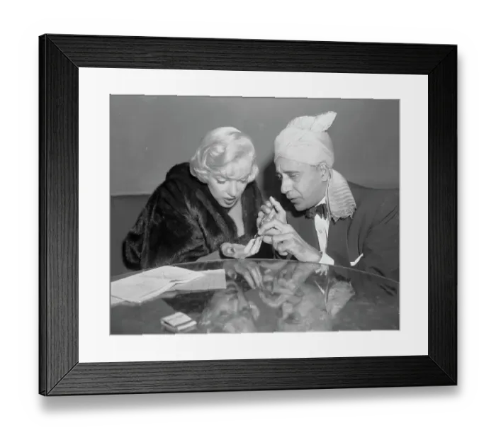 Framed Print : Marilyn Monroe Sitting by Seer