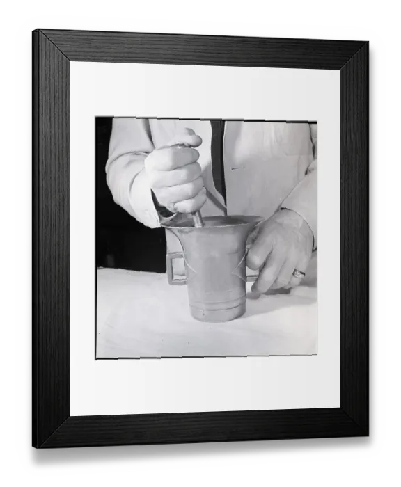 Framed Print : Hands of Pharmacist Using Mortar and Pestal Framed Print : Hands of Pharmacist Using Mortar and Pestal