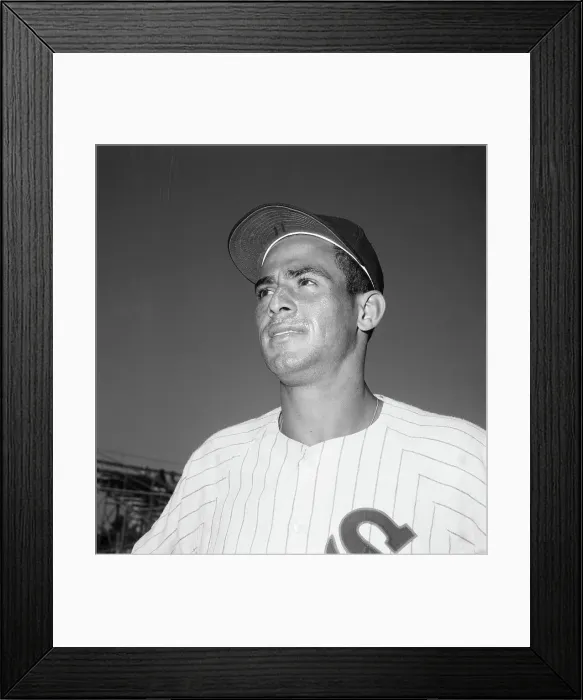 Framed Print : Luis Aparicio in 1960 Framed Print : Luis Aparicio in 1960