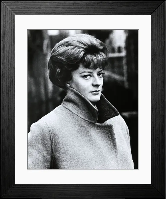 Framed Print : Portrait of Maggie Smith
