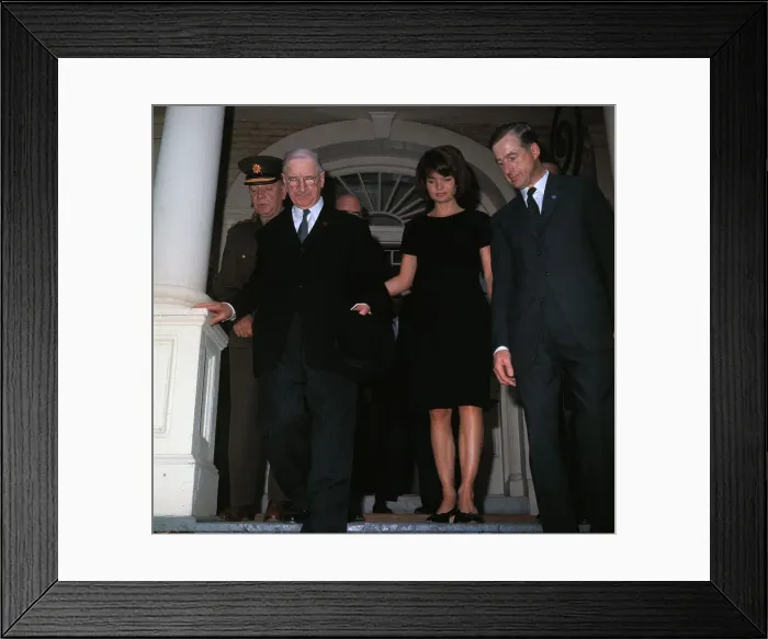 Framed Print : Jacqueline Kennedy and Eamon de Valera Outside at White House Framed Print : Jacqueline Kennedy and Eamon de Valera Outside at White House