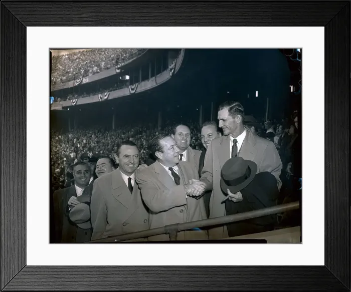 Framed Print : Robert Wagner With Sammy Baugh, Others Framed Print : Robert Wagner With Sammy Baugh, Others