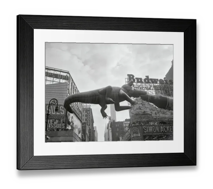 Framed Print : Balloon in Macy's Thanksgiving Day Parade Framed Print : Balloon in Macy's Thanksgiving Day Parade