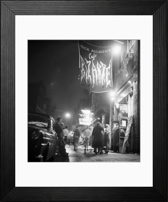 Framed Print : Outside Cafe Bizarre at Night Framed Print : Outside Cafe Bizarre at Night
