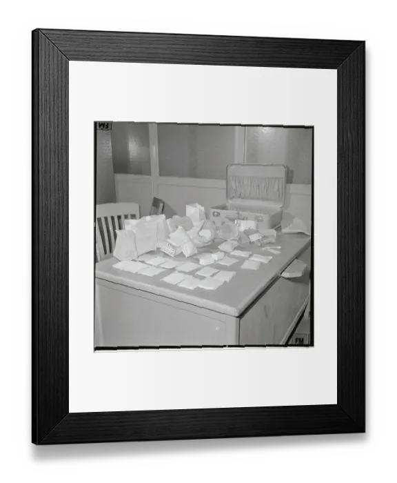 Framed Print : Large Drug Bust Displayed on Desk Framed Print : Large Drug Bust Displayed on Desk