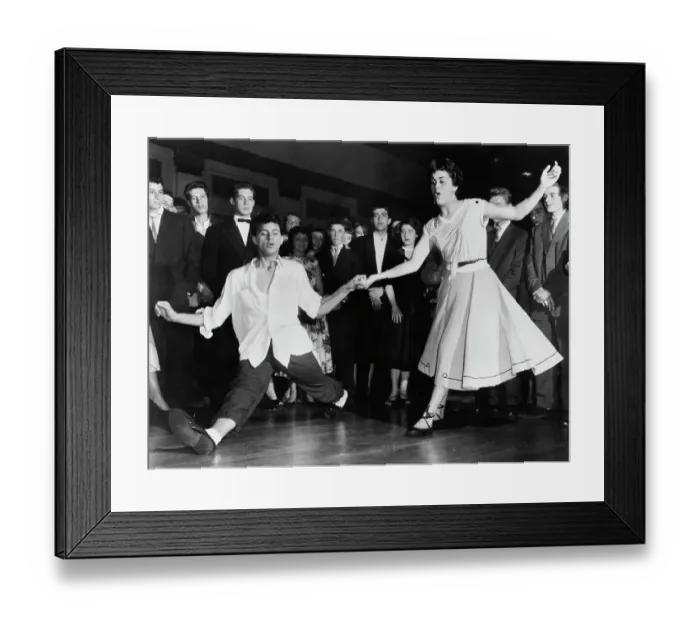 Framed Print : Photo shows teenagers gettining Down to Rock'n'Roll Framed Print : Photo shows teenagers gettining Down to Rock'n'Roll