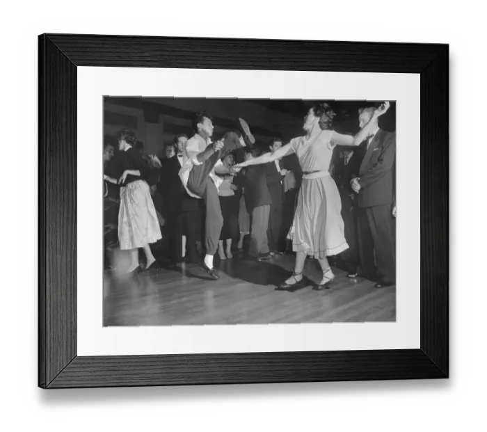 Framed Print : Teenagers Dancing to Rock n Roll