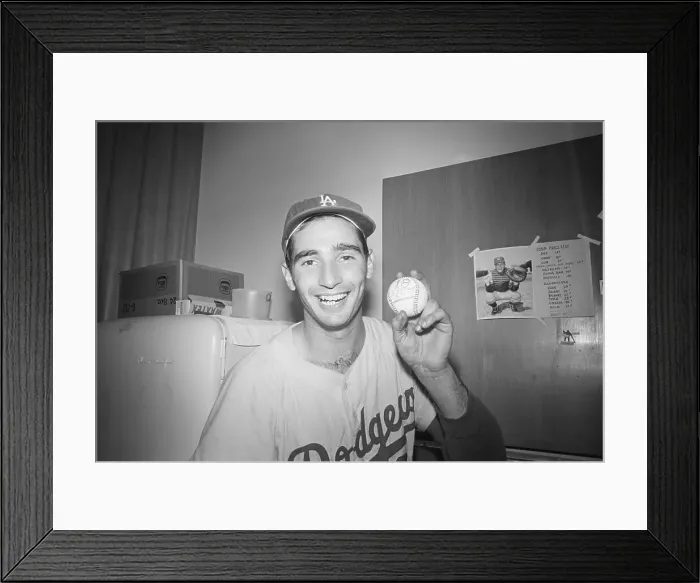 Framed Print : Sandy Koufax With Baseball Framed Print : Sandy Koufax With Baseball