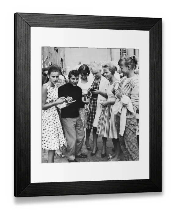Framed Print : Paul Anka Signing Autographs Framed Print : Paul Anka Signing Autographs