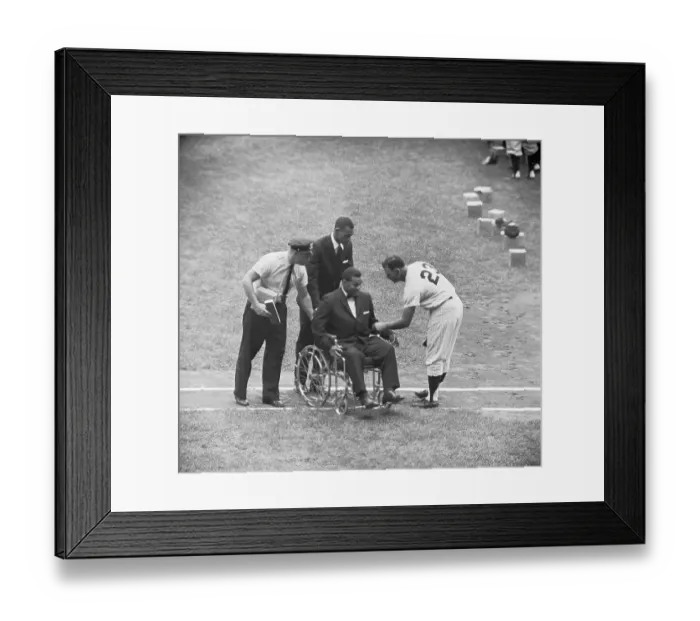 Framed Print : Tommy Byrne with Roy Campanella Framed Print : Tommy Byrne with Roy Campanella