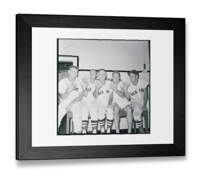 Framed Print : Billy Jurges and Teammates Holding Up Five Fingers Each Framed Print : Billy Jurges and Teammates Holding Up Five Fingers Each