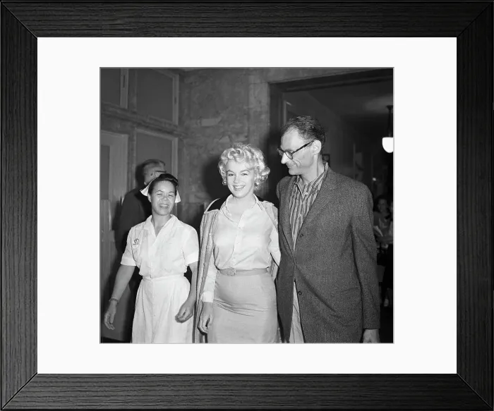 Framed Print : Marilyn Monroe, Arthur Miller Leave Hosp Framed Print : Marilyn Monroe, Arthur Miller Leave Hosp