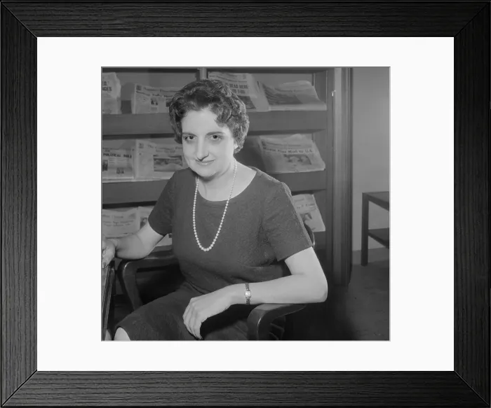 Framed Print : Portrait of Helen Thomas Sitting in Chair Framed Print : Portrait of Helen Thomas Sitting in Chair