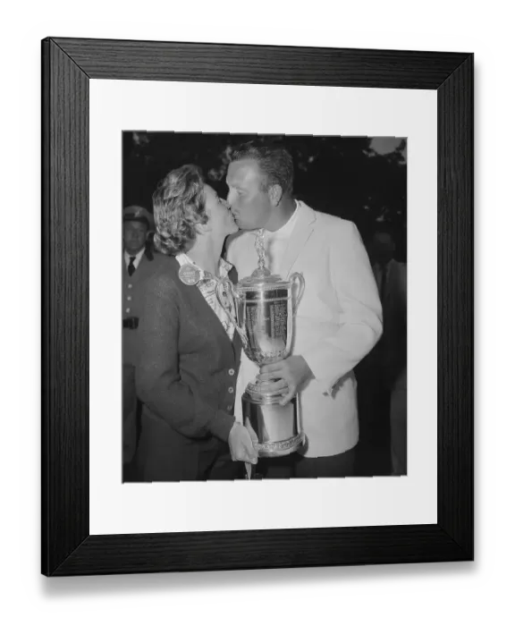 Framed Print : Golfer Billy Casper Kissing his Wife Shirley Framed Print : Golfer Billy Casper Kissing his Wife Shirley