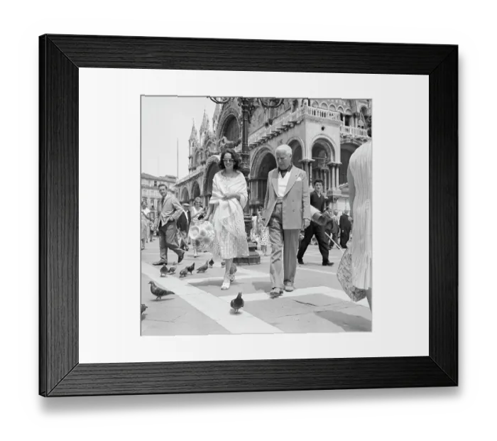 Framed Print : Charlie, Oona Chaplin Walk Behind Pigeon Framed Print : Charlie, Oona Chaplin Walk Behind Pigeon