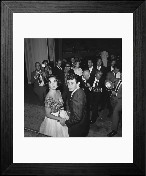 Framed Print : Elizabeth Taylor and Eddie Fisher Pausing Framed Print : Elizabeth Taylor and Eddie Fisher Pausing