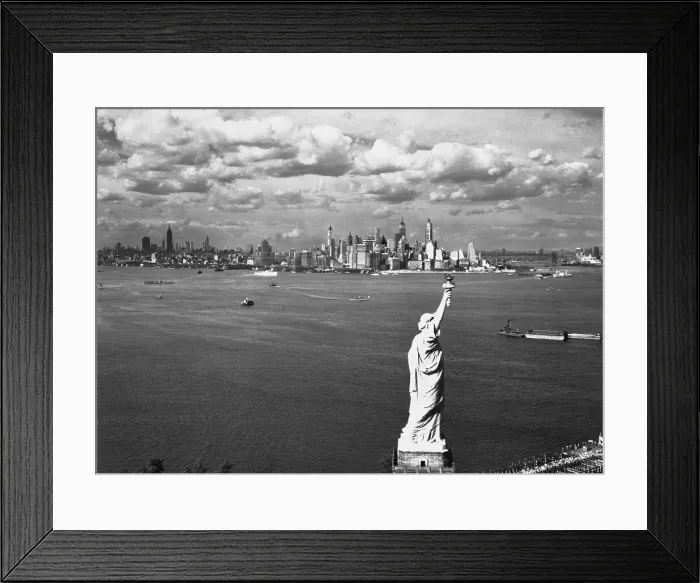 Framed Print : Aerial View of Statue of Liberty and New York City Skyline Framed Print : Aerial View of Statue of Liberty and New York City Skyline