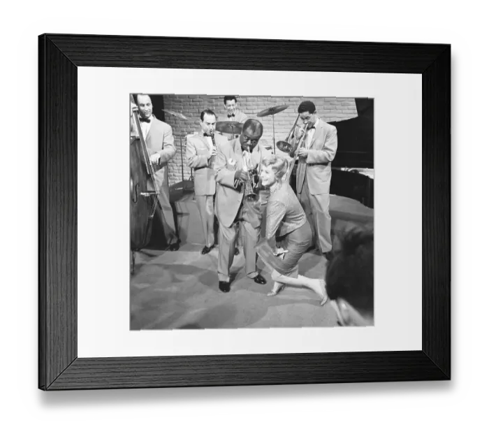 Framed Print : Louis Armstrong with Actress Marika Rokk Framed Print : Louis Armstrong with Actress Marika Rokk