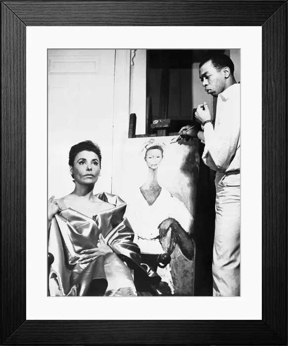 Framed Print : Sitting Star Lena Horne