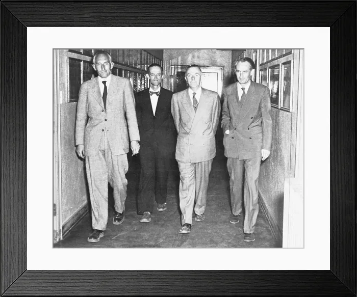 Framed Print : Fritz Haber with Colleagues Framed Print : Fritz Haber with Colleagues