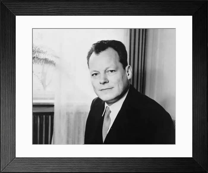 Framed Print : Portrait of Willy Brandt Framed Print : Portrait of Willy Brandt