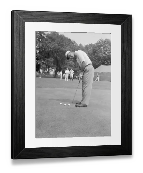 Framed Print : Arnold Palmer Practicing His Putting Framed Print : Arnold Palmer Practicing His Putting