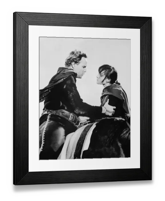 Framed Print : Portrait of Marlon Brando and Pina Pellicer Framed Print : Portrait of Marlon Brando and Pina Pellicer